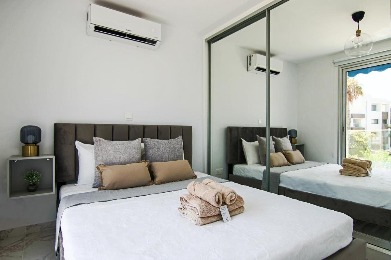 Apartamento Phaedrus Living Seaside Luxury Flat Athina 21 Paphos Exterior foto