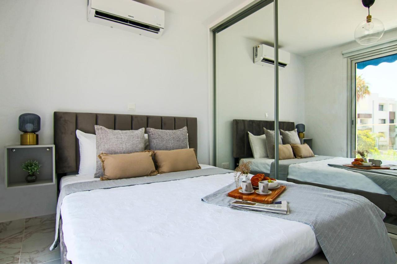 Apartamento Phaedrus Living Seaside Luxury Flat Athina 21 Paphos Exterior foto