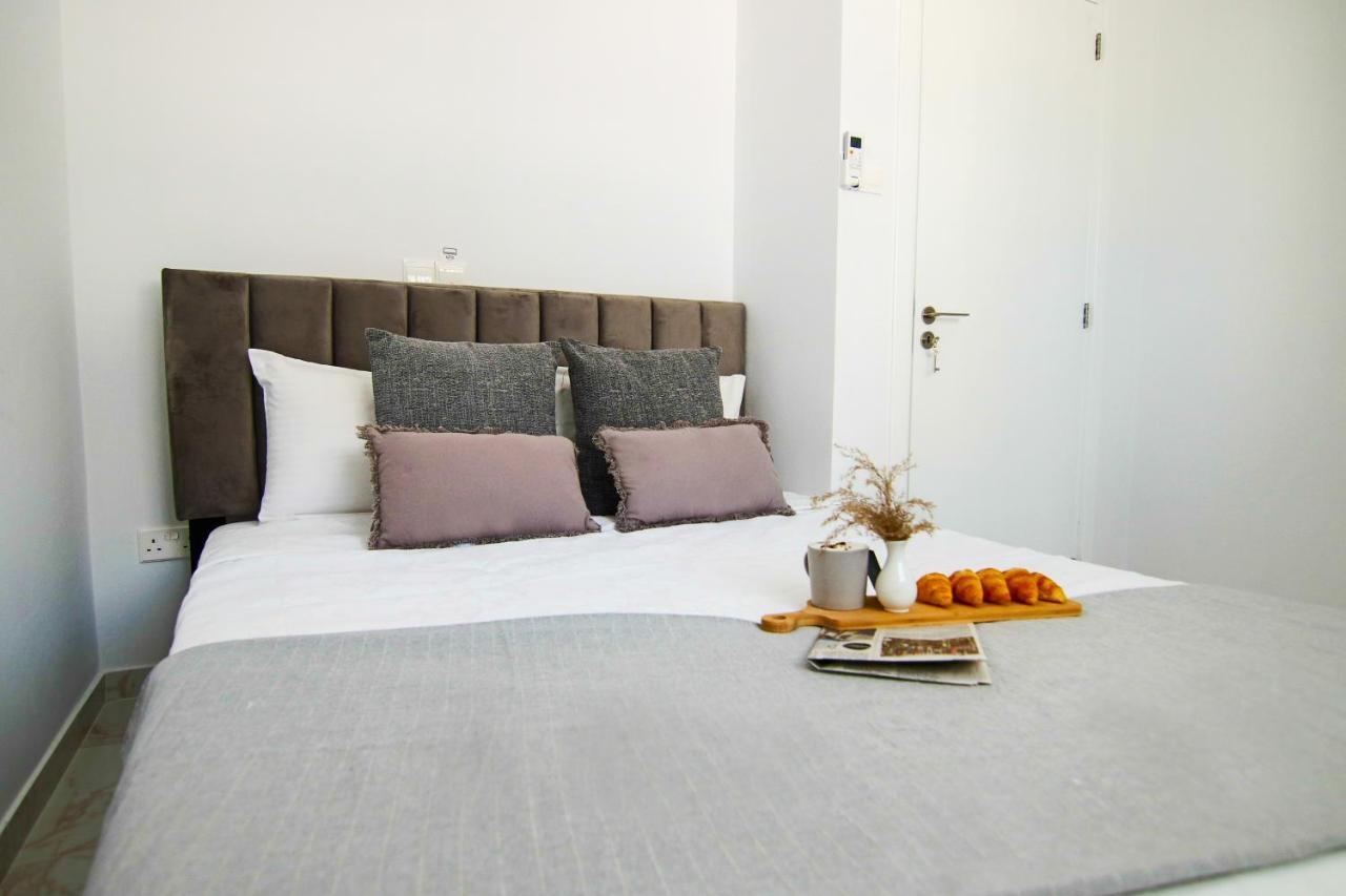 Apartamento Phaedrus Living Seaside Luxury Flat Athina 21 Paphos Exterior foto